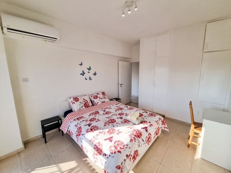 Цены на City View Rooms в Ларнака