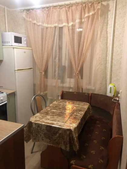 Апартаменты на улице Ульяновых — забронировать отель в Уфе
