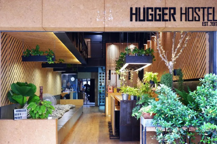 Hugger Hostel — комфортный отель в Пхукете