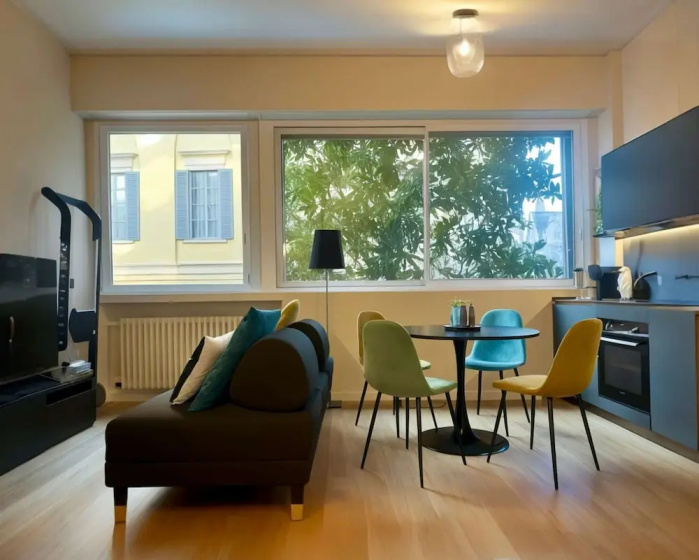Casa Anna in Milano With 1 Bedrooms and 1 Bathrooms — забронировать отель в Милане