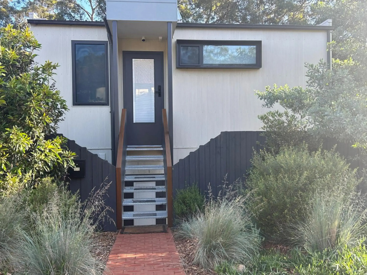 Bushland setting close to Sydney CBD- stand alone apartment — отель с удобным расположением в Сиднее
