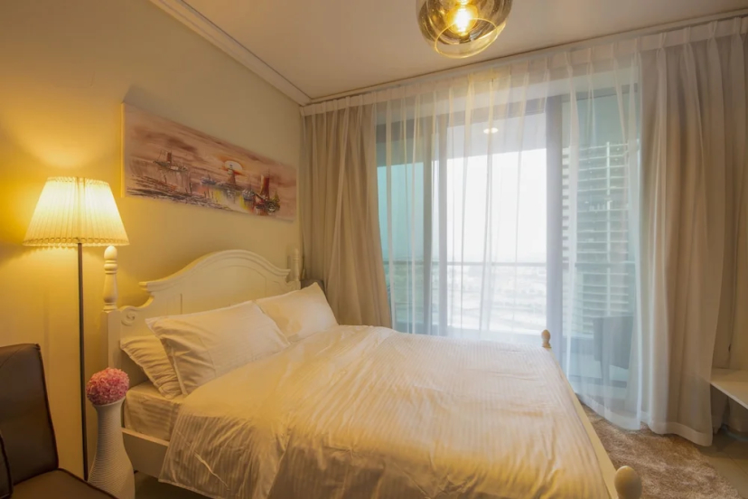 Iconic Apartment with Balcony - Apartment in ดูไบ - Photo 1