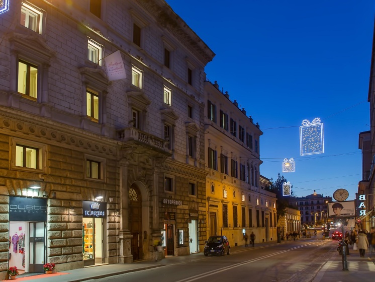Цены на Boutique Centrale Relais в Риме