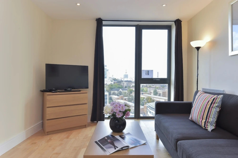 Storm Níké Apartments — отель с удобствами в Лондоне