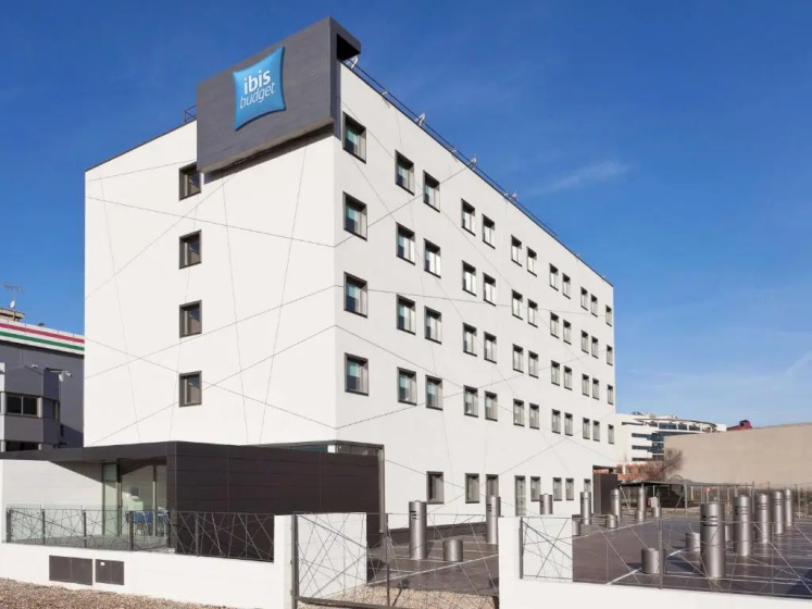 Ibis Budget Madrid Vallecas — забронировать отель в Мадриде