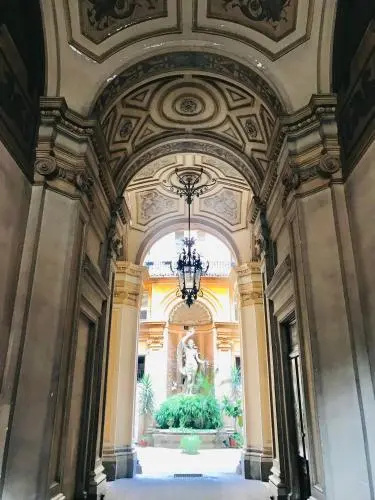 Alla Renella Guest House — отель с удобствами в Риме