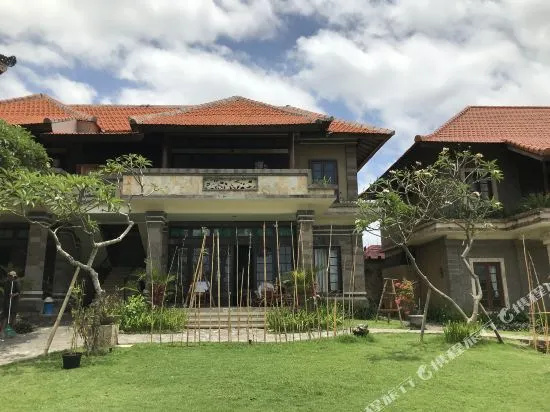 Bali Illumination Park Cottage 3 — отель в Денпасар, Индонезия