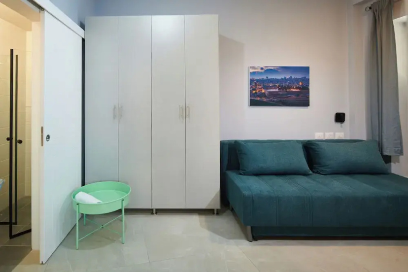 Machne Yehuda Vacation Apartment — отель с удобствами в Иерусалим