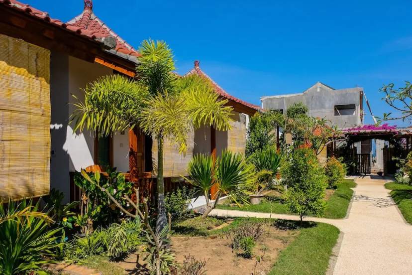 Bungalow And Restaurant Anda — забронировать отель в Кута