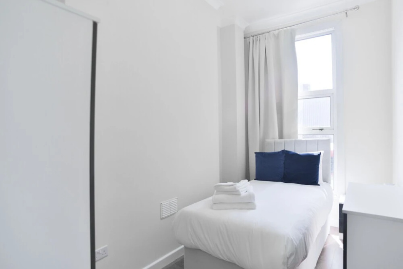 Studio Apartment In Euston — отель с удобным расположением в Лондоне
