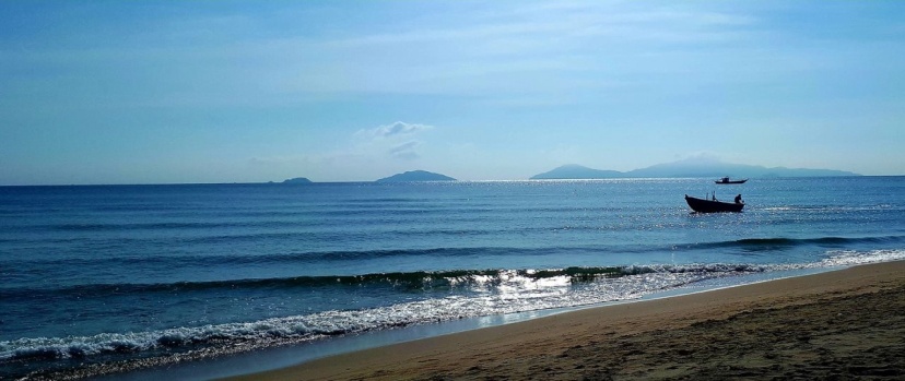 Tan Thanh Beach Villa — забронировать отель в Дананге
