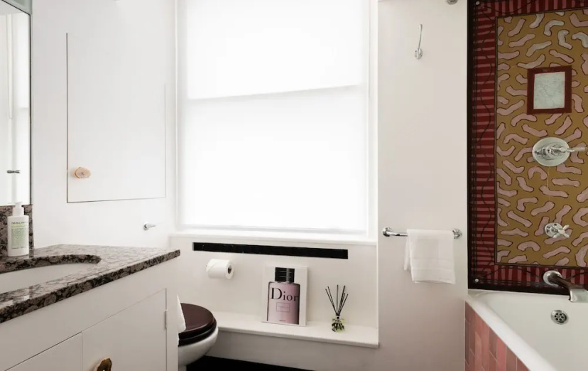 The Thurloe Square - Modern & Bright 1BDR Apartment — забронировать отель в Лондоне