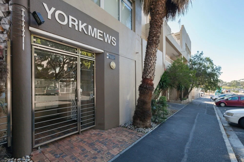York Mews 14 by CTHA 3 — отель в Кейптауне, Южноафриканская Республика