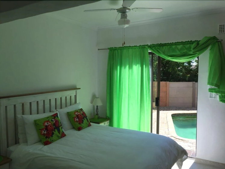 Almost Home Guest House — отель с удобствами в Кейптауне