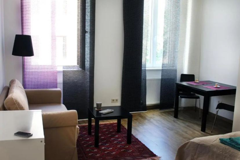 Цены на Madina Apartment в вене