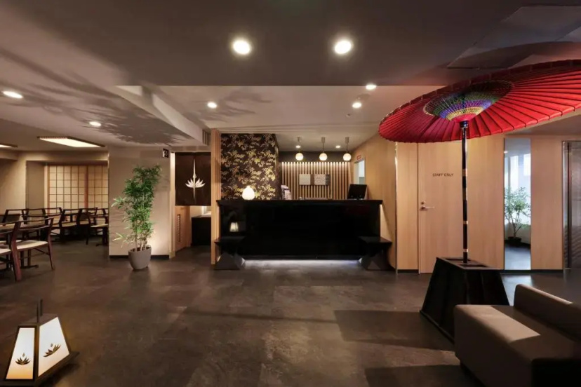 MARUTAMACHI Crystal Hotel — отель с удобным расположением в Киото