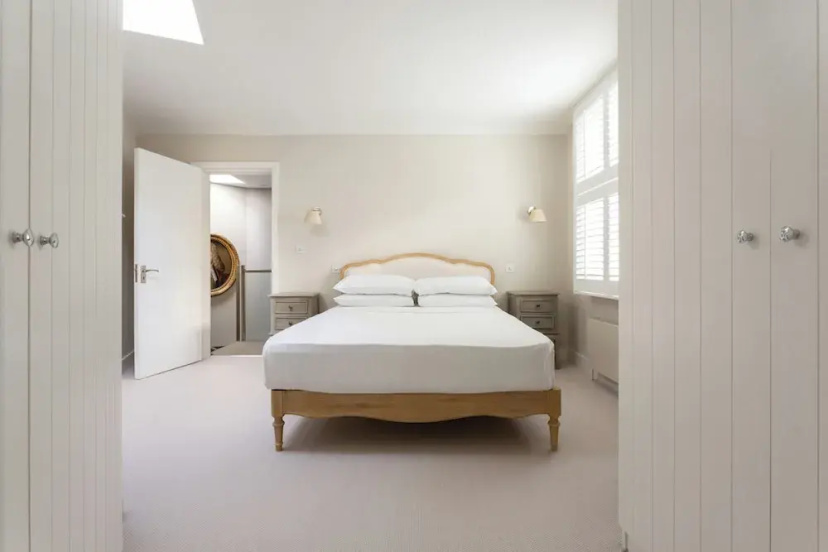 Bathurst Mews II by Onefinestay — забронировать отель в Лондоне