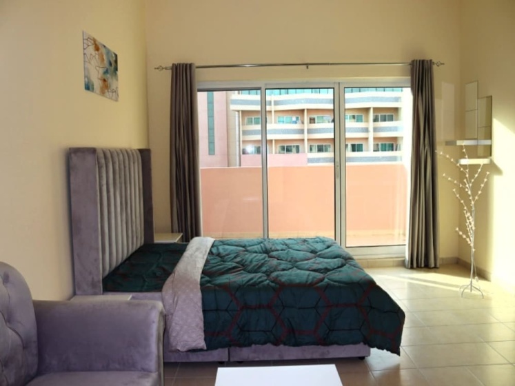 Цены на Discovery Gardens - Stunning Studio With Balcony And Free Parking в Дубае