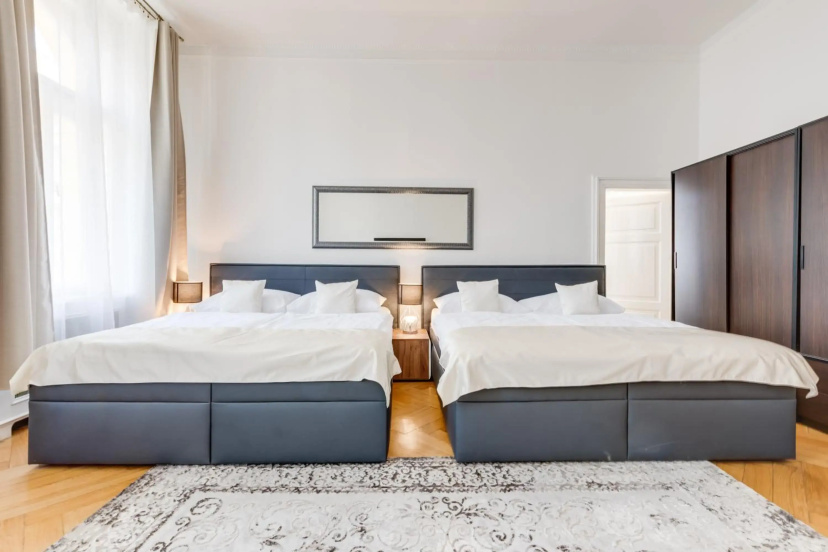 Wenceslass Square Royal Residence Apartments — отель с удобствами в Праге