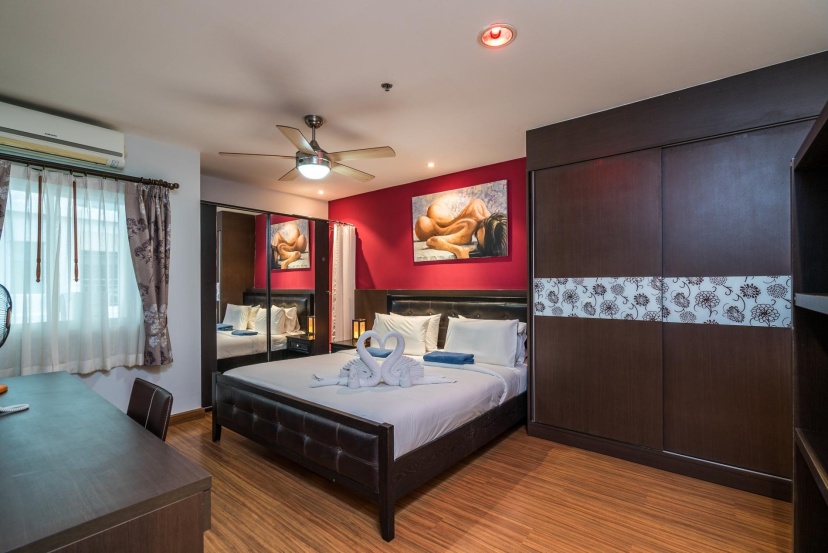 CENTRAL Patong apartment, 200 meters to Jungceylon PV74 — отель с удобным расположением в Патонг