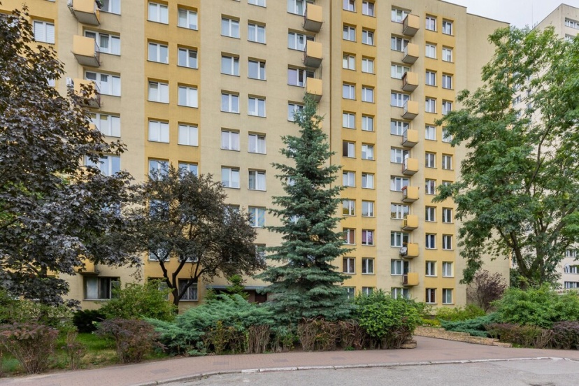 Cieszynska With 2 Bedroom by Renters — отель с удобствами в Варшаве