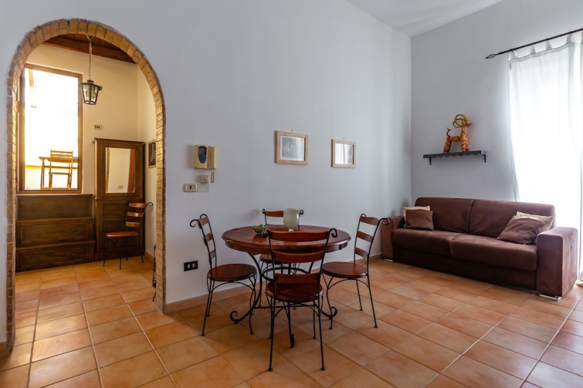 Цены на Double Terrace At San Sebastiano By Napoliapartments в Неаполе