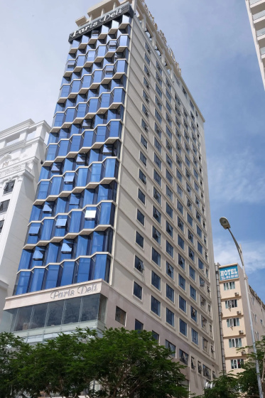 Paris Deli Danang Beach Hotel — отель в Дананге для семейного отдыха