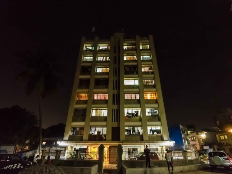 OYO 4573 Apartment near BKC — отель с удобствами в Мумбаи