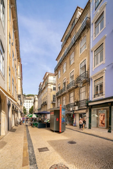 Santa Justa Prime Location — отель с удобствами в Лиссабоне