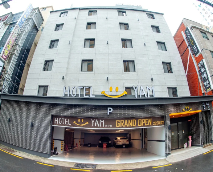 Hotel  Yam YeonSan — забронировать отель в Пусан