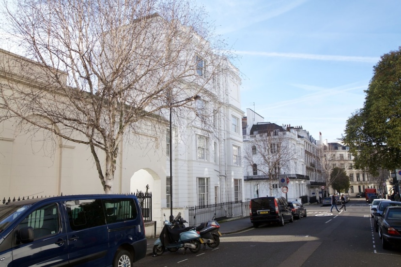 Цены на A Place Like Home - Comfortable Apartment in Paddington в Лондоне