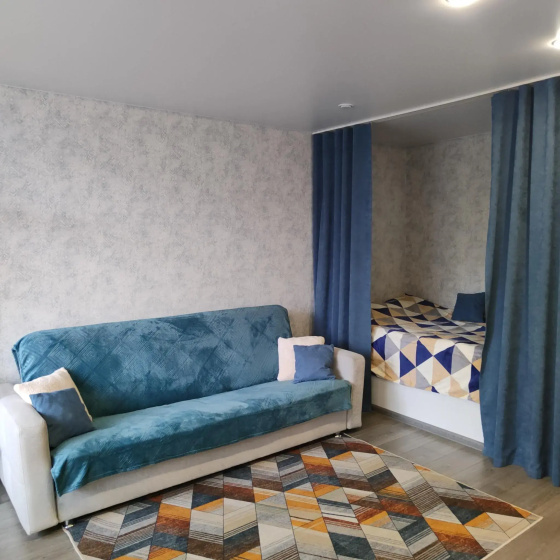 Apartamenty na ulice Druzby 51 — забронировать отель в Волжском