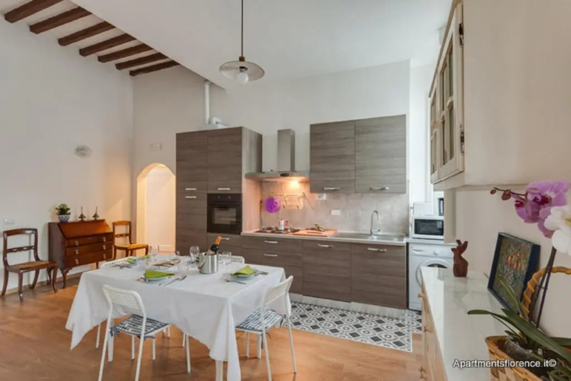 Apartments Florence Domus Magenta — отель с удобствами в Флоренции