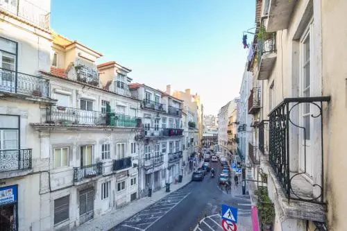 Anjos Apartment - Central Lisbon — отель с удобствами в Лиссабоне