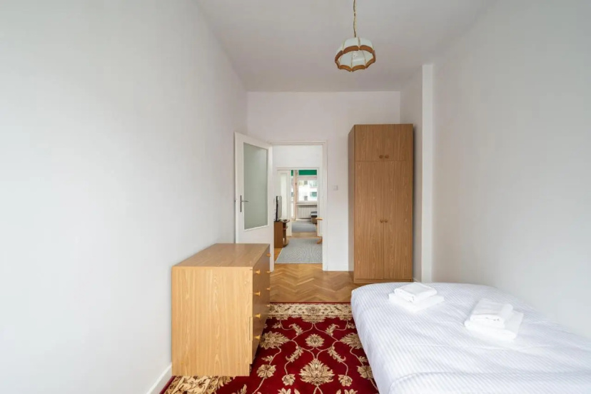 Цены на Apartment Near Central Station Warsaw в Варшаве