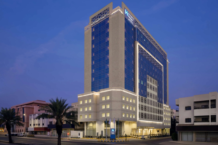 Hyatt House Jeddah Sari Street — отель с удобствами в Джидде