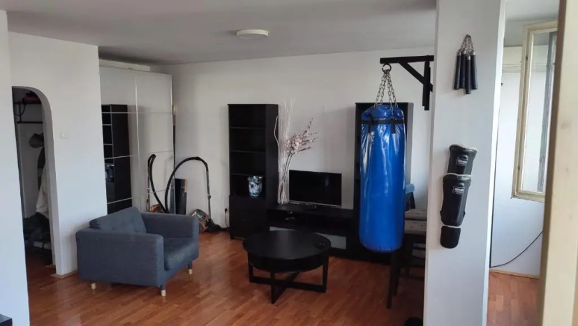 Nice apartment in New Belgrade with free parking — отзывы гостей и цены