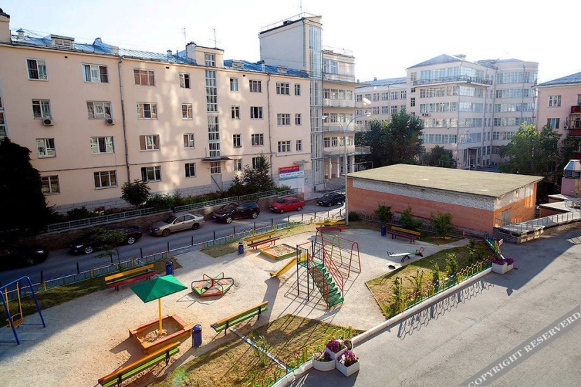 Apartaments Etazhi on Malysheva — отель с удобным расположением в Екатеринбурге