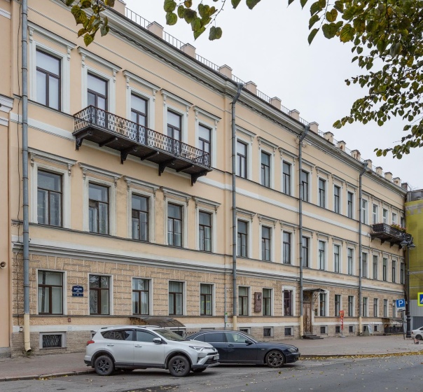 Spbstay (Спбстэй) на улице Марсово поле — отель с удобным расположением в Санкт-Петербурге