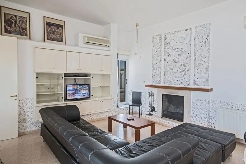 Villa Peyton AQ CH — забронировать отель в Айя-Напа