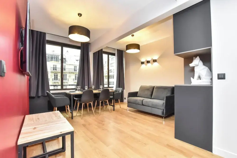Цены на Authentic Apartment - 2br/6p - Palais Garnier в Париже