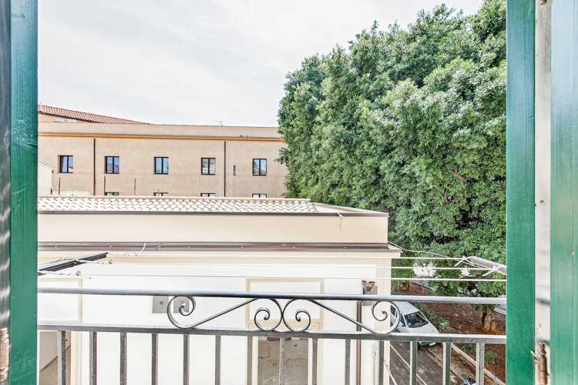 Цены на Palazzo dei Normanni Stylish Apartment в Палермо