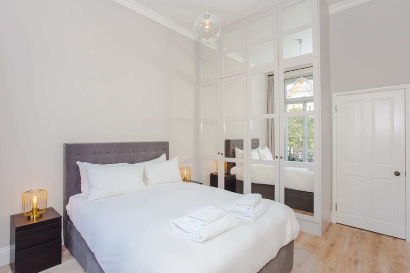 Modern & Spacious 1 Bedroom Apartment in London — отзывы гостей и цены