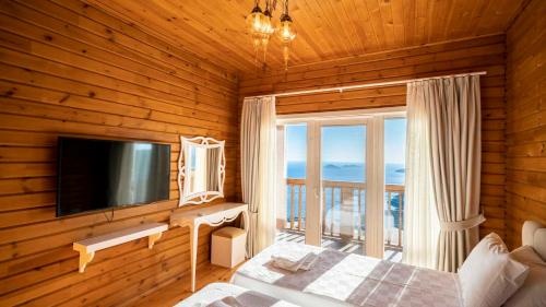 Eco Villa Meryem — отель с удобным расположением в Калкан