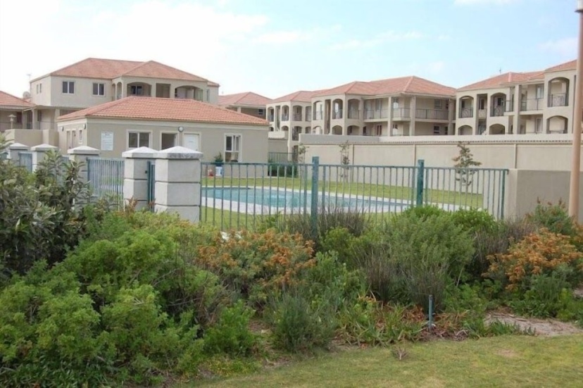 Цены на Villa DAlgarve в Кейптауне