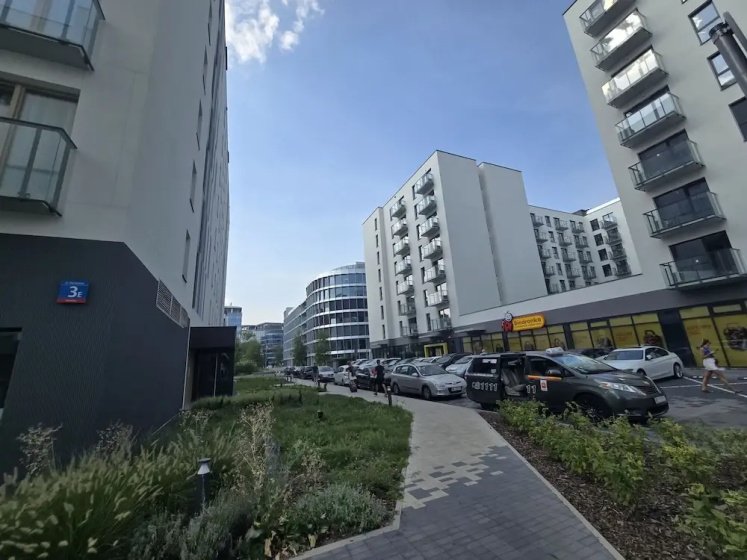 Służewiec Apartment by Renters — забронировать отель в Варшаве