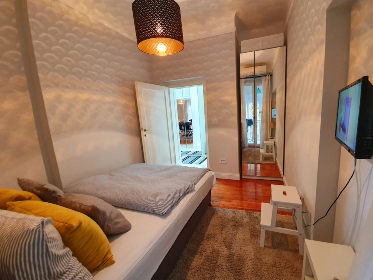 Цены на Srecko Centar Apartment в Белграде