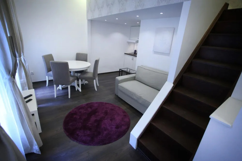 Dfive Apartments - Chain Bridge — забронировать отель в Будапеште