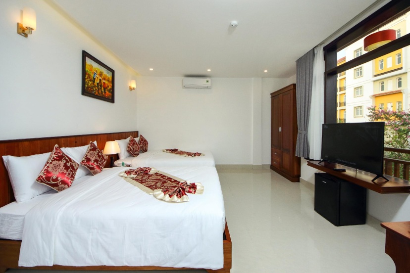 Threeway Riverside Villa — комфортный отель в Дананге
