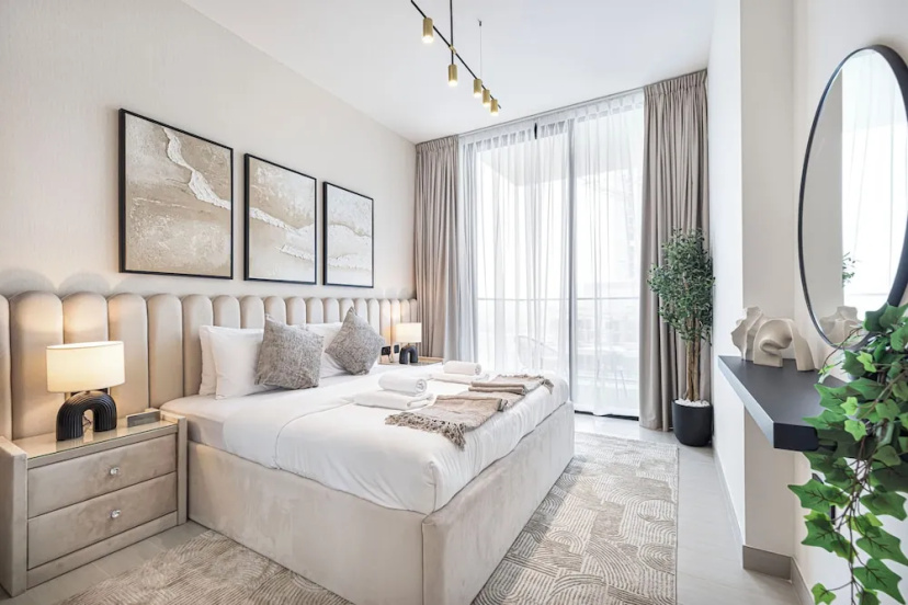 Binghatti Suites by Hostiva - City View — отель в Дубае, Объединенные Арабские Эмираты
